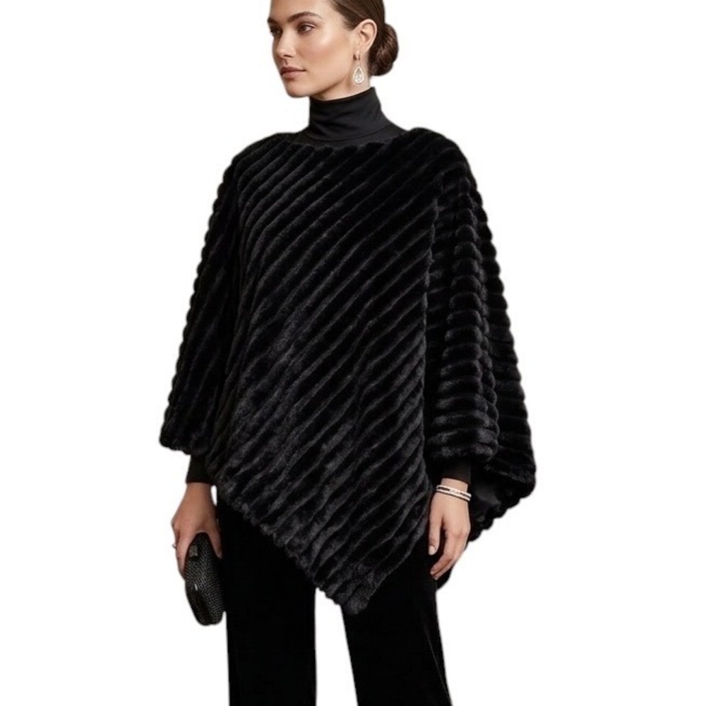 Black Rivet Faux Fur Ribbed Poncho Wrap Black L/XL Boat Neck Cape Party Coat